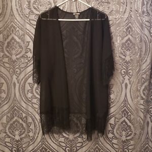 Black Hot Topic Kimono